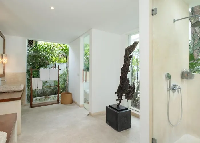 Villa Ku Estate By Finder Seminyak